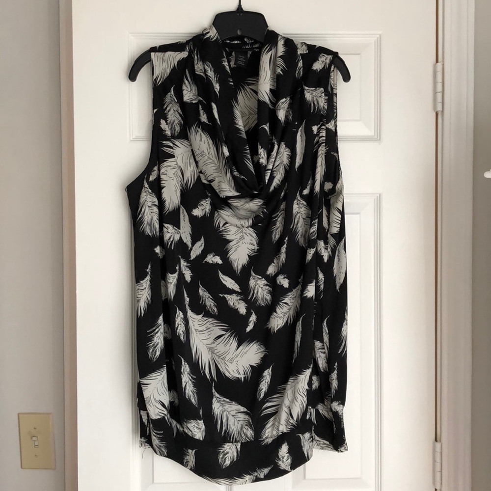 Sleeveless top.